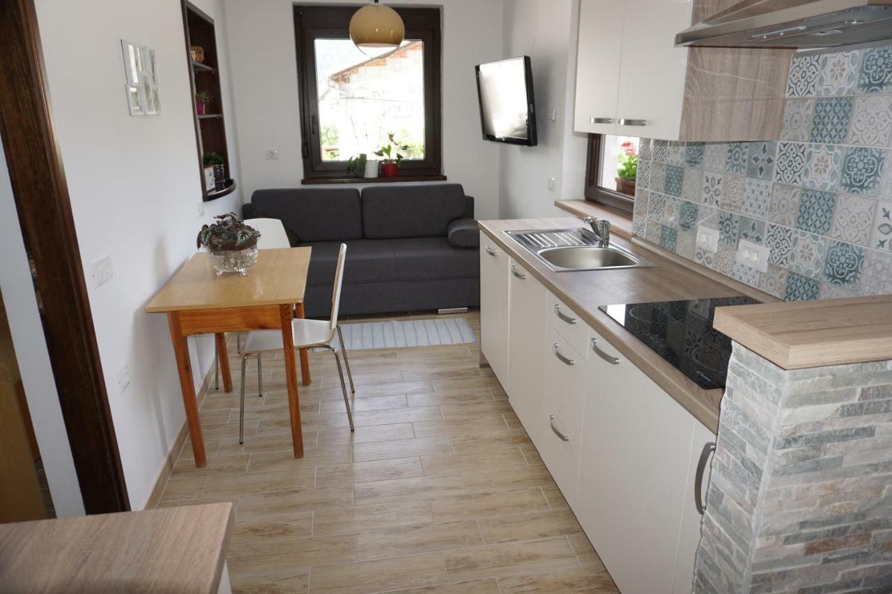 Apartma Irena Volce Exterior foto
